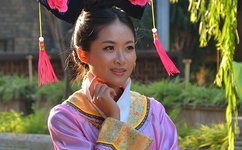 殴亚乱色熟一区二区三四区